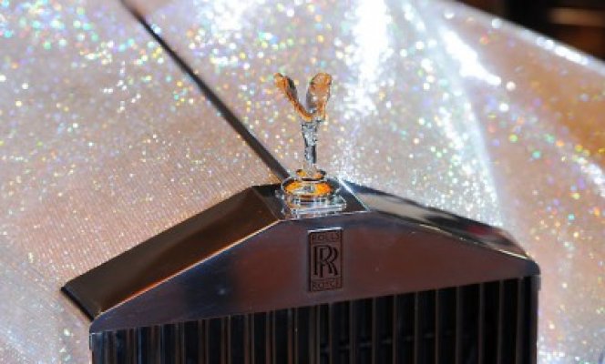 Rolls Royce Silver Cloud II, scos la licitaţie